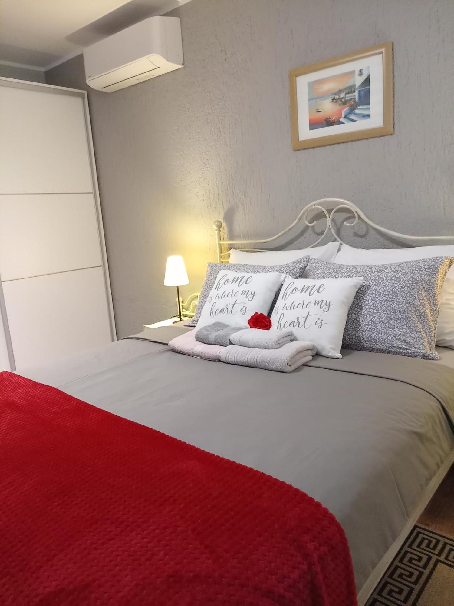 Apartments Sven-Marino Poreč Dış mekan fotoğraf
