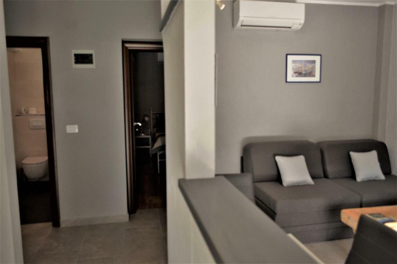 Apartments Sven-Marino Poreč Dış mekan fotoğraf