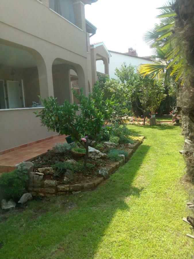 Apartments Sven-Marino Poreč Dış mekan fotoğraf