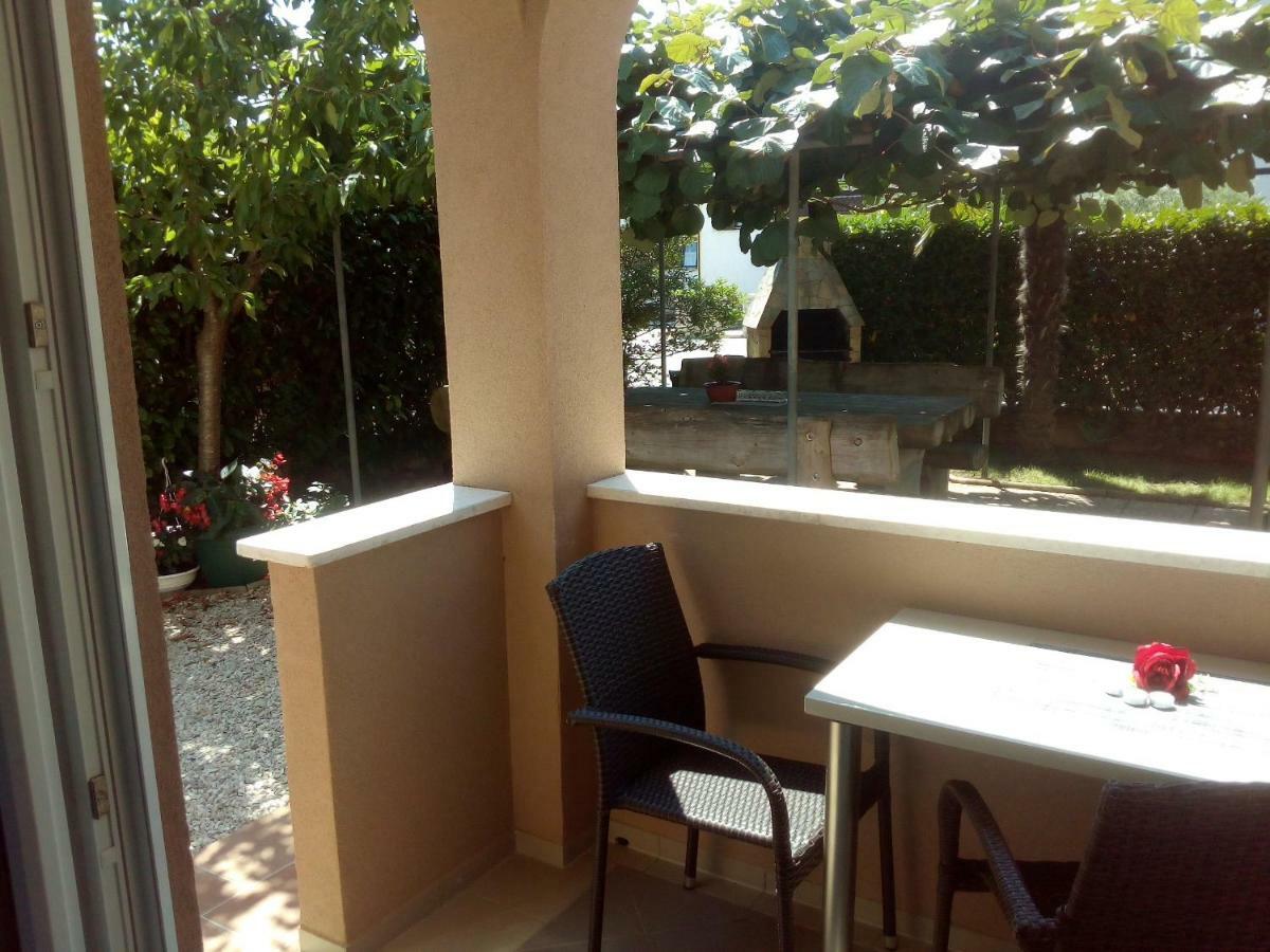 Apartments Sven-Marino Poreč Dış mekan fotoğraf